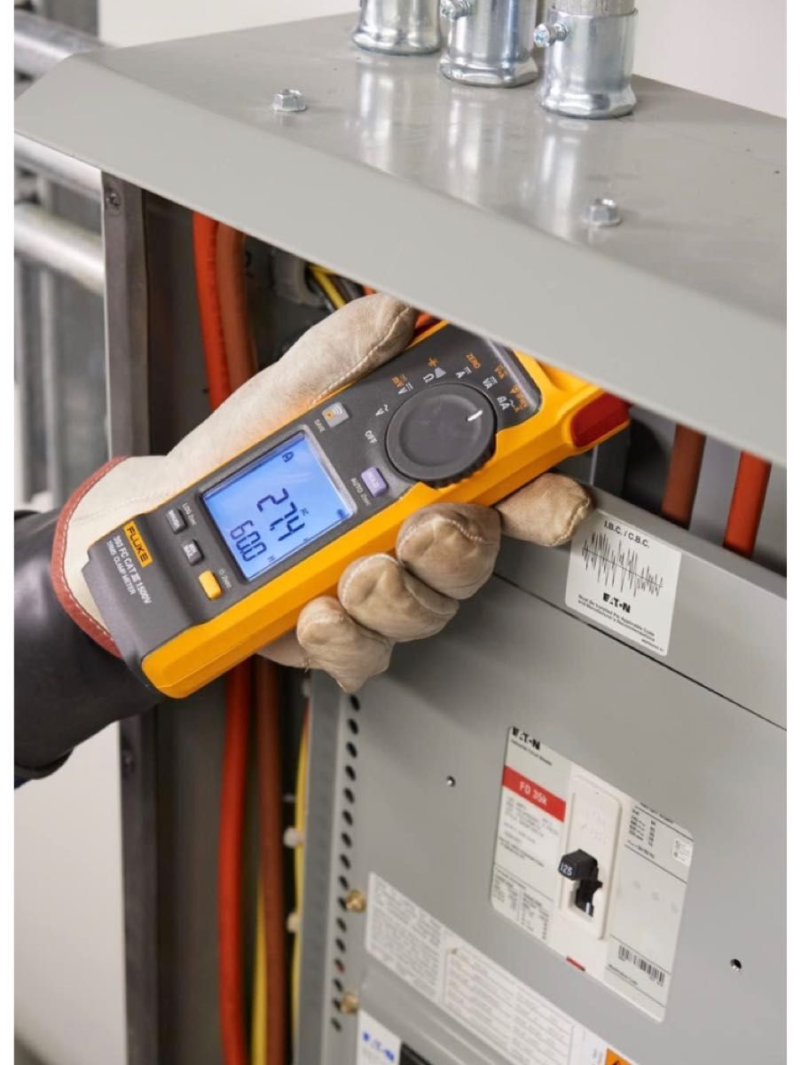 Fluke 393 FC Solar Clamp Meter Digital 1.3-Inch Jaw Clamp-On Tool – Brand New
