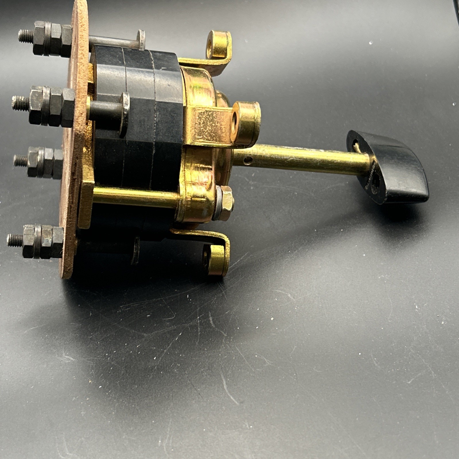 Heavy Duty Rotary ElectroSwitch 30A 460VAC-30A 250VDC KS-5716-L7 Spring Loaded