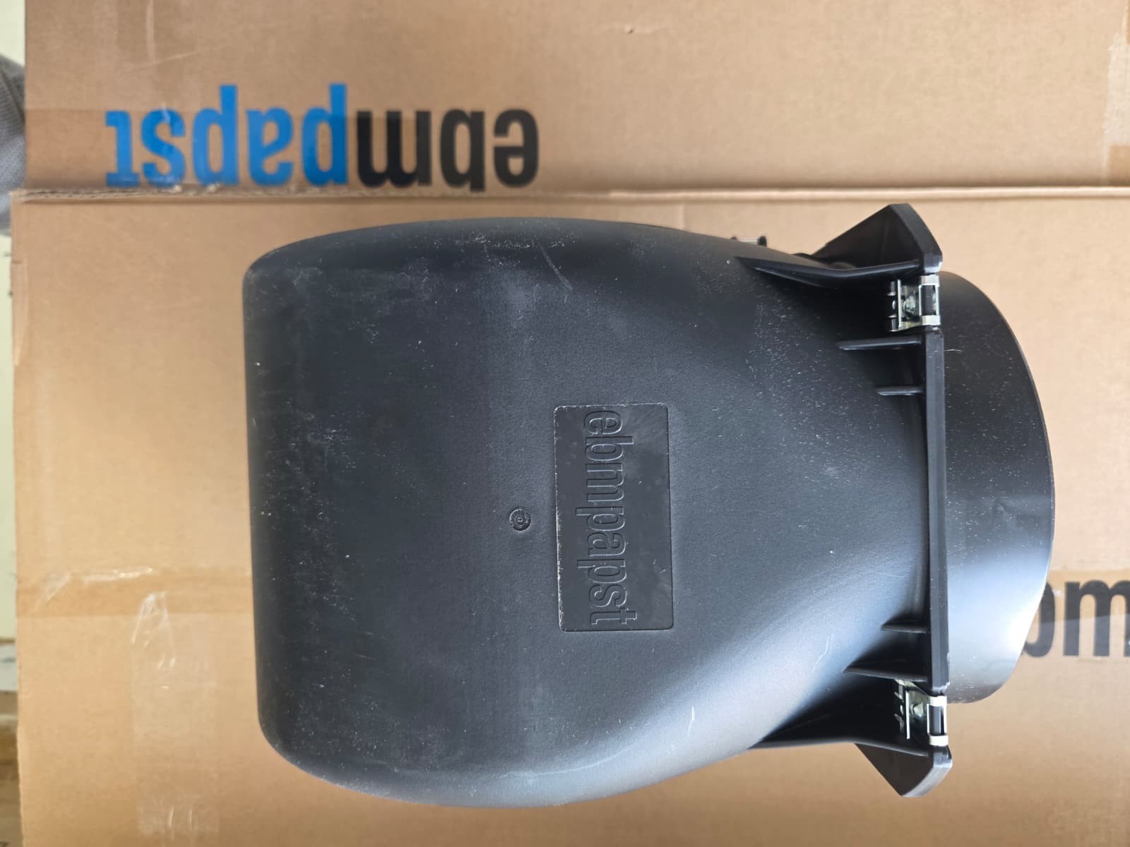 ebm-papst D2E146-HT65-14 AC Blower Centrifugal Bearing 115V 582CFM 63dB BrandNew