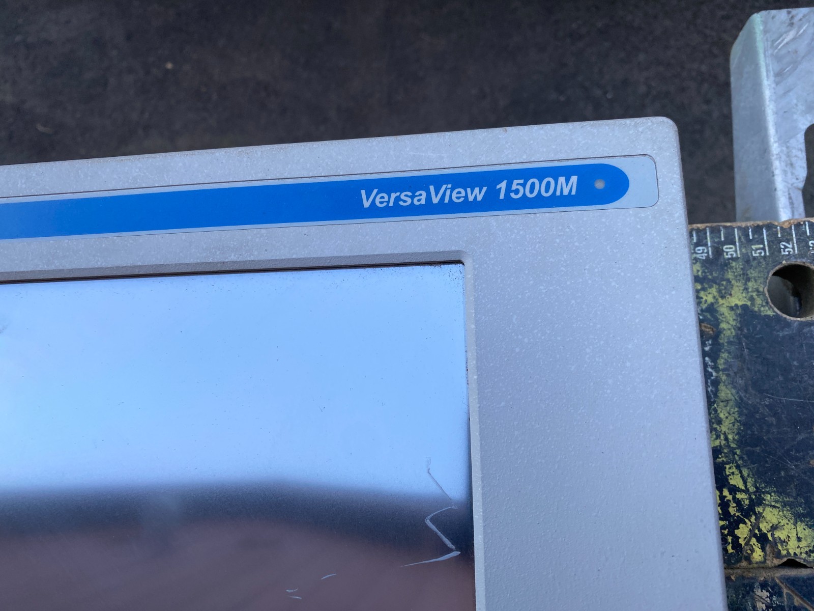 Pre-owned Allen-Bradley 6186-M15ALTRX Ser B Versa View 1500M touchscreen display