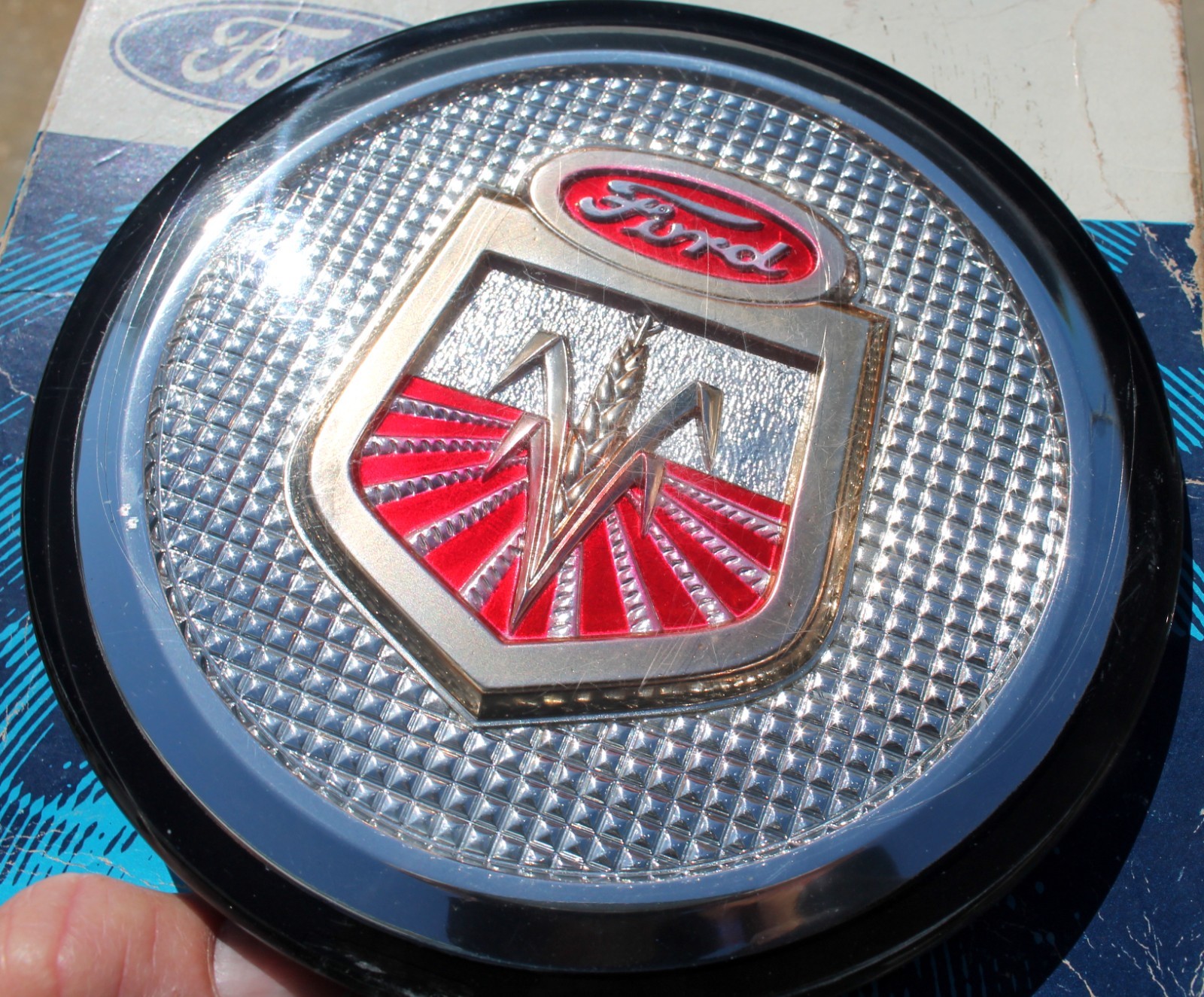 OEM Ford 501 600 601 630 631 640 700 701 2000 4000 4110 Tractor Series Emblem