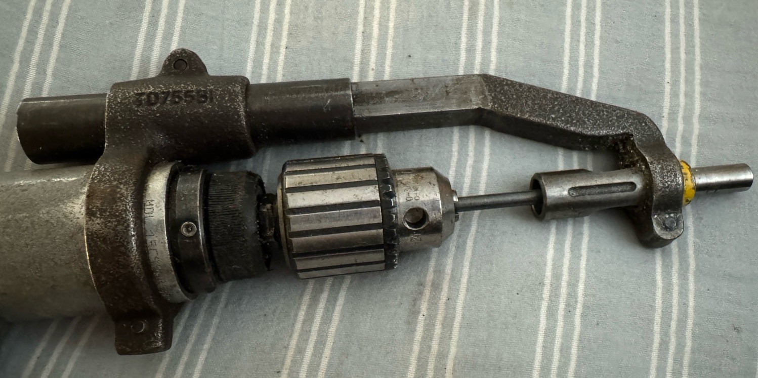 Dotco Pneumatic Pistol Grip Jacobs Drill Aircraft W/America Aerospace Attachment