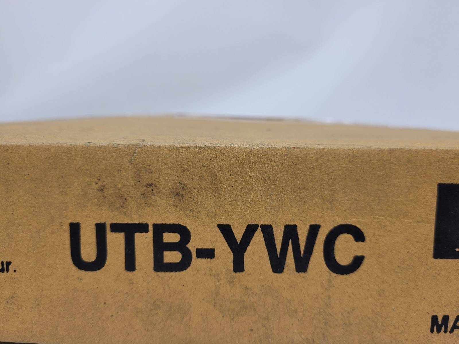 Fujitsu UTB-YWC IR Air Conditioner Receiver Unit For GATH Ducted Units