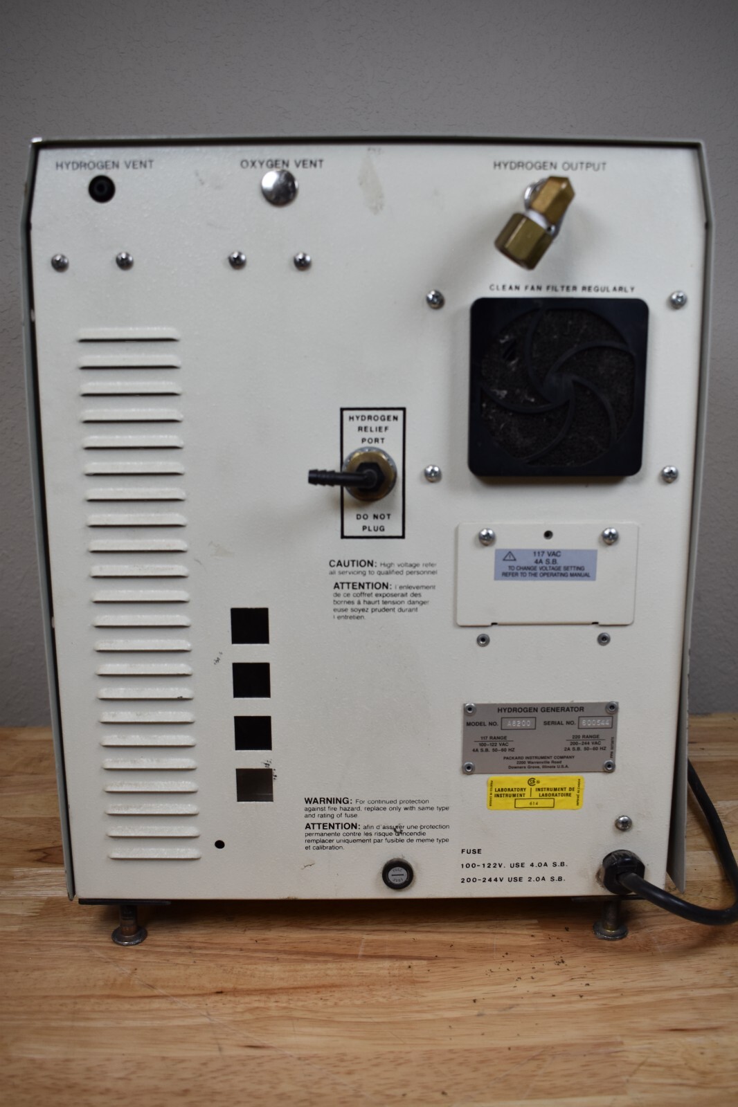 Packard Hydrogen Generator A8200 Model 8200 100-122 VAC
