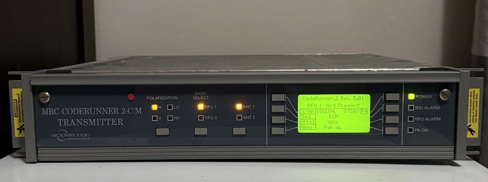 MICROWAVE RADIO COMMUNICATIONS CODERUNNER 4 ANALOG AND DIGITAL CENTRAL RECEIVER