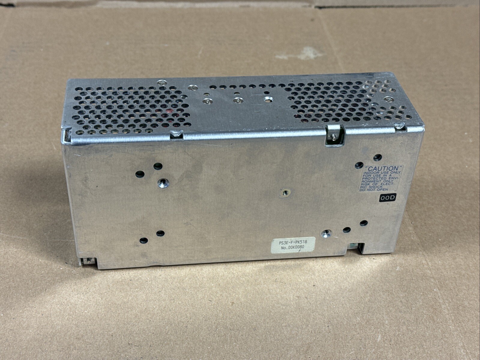 IDEC PS3E-F-PK518 Power Supply 200-240V IN 24V @ 6.3A OUT WARRANTY FAST SHIPPING