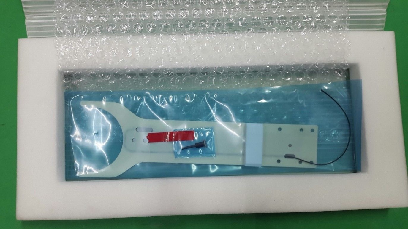 TOKYO ELECTRON ROBOT CERAMIC END EFFECTOR, NEW
