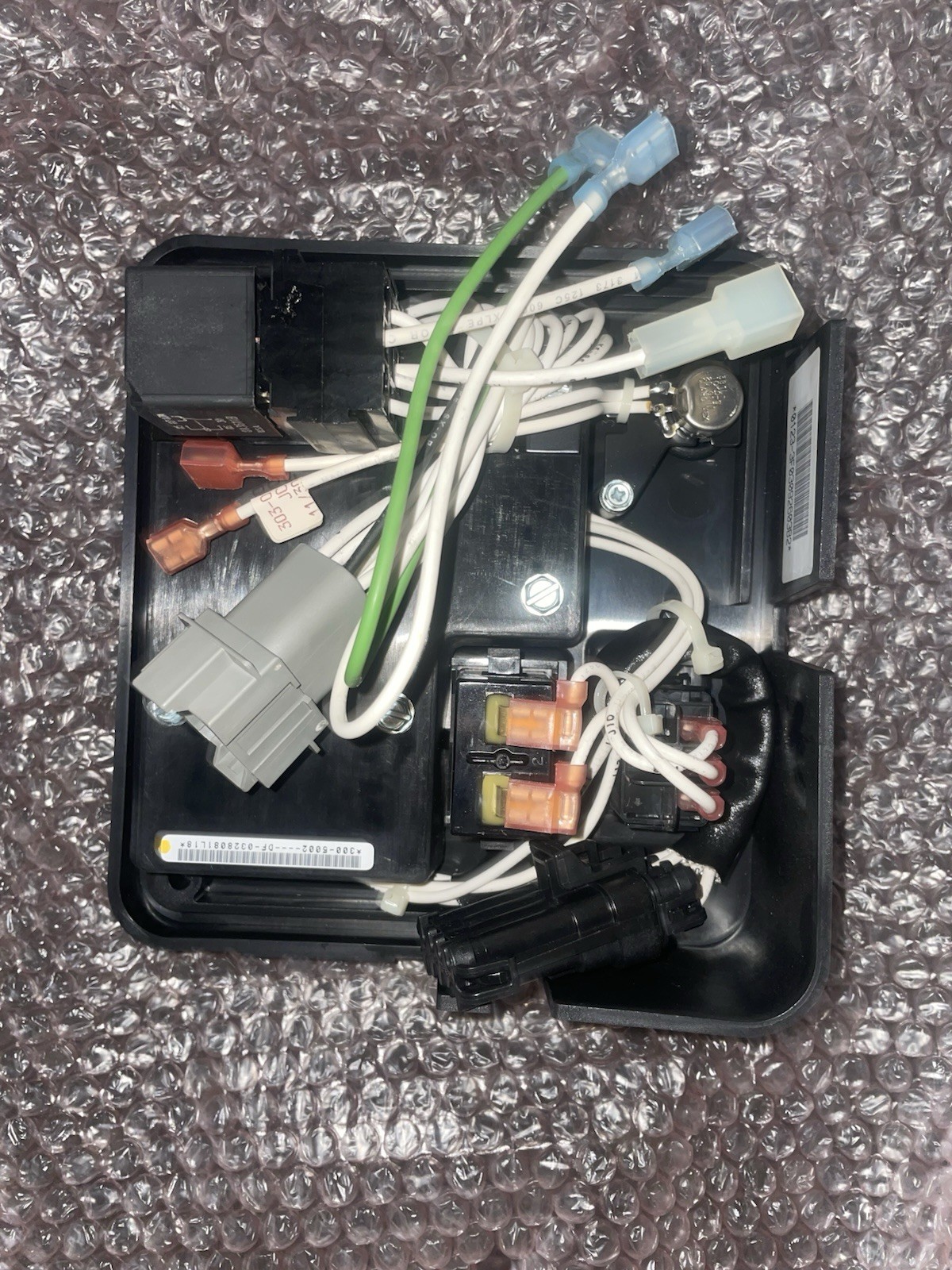 New Cummins Onan CONTROL BOX ASSY (TEXT) 0300-4505-02