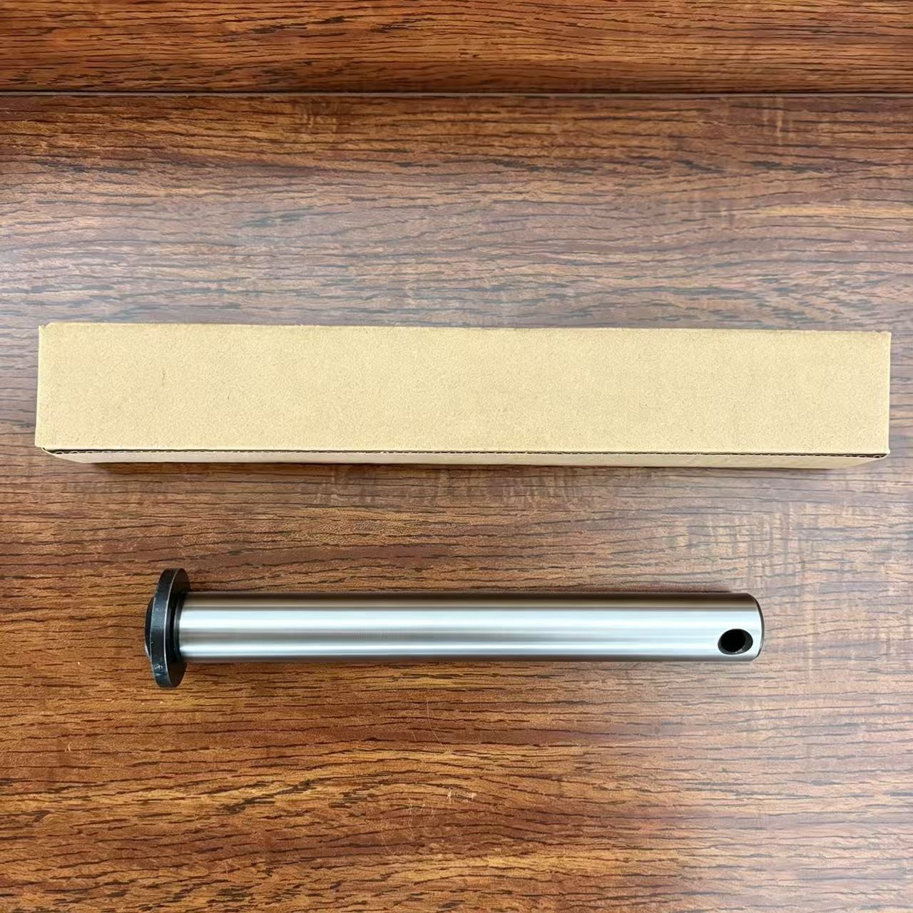 Excavator Bucket Attachment Pin 35mm For Case, Case IH, John Deere, Kubota 40CR