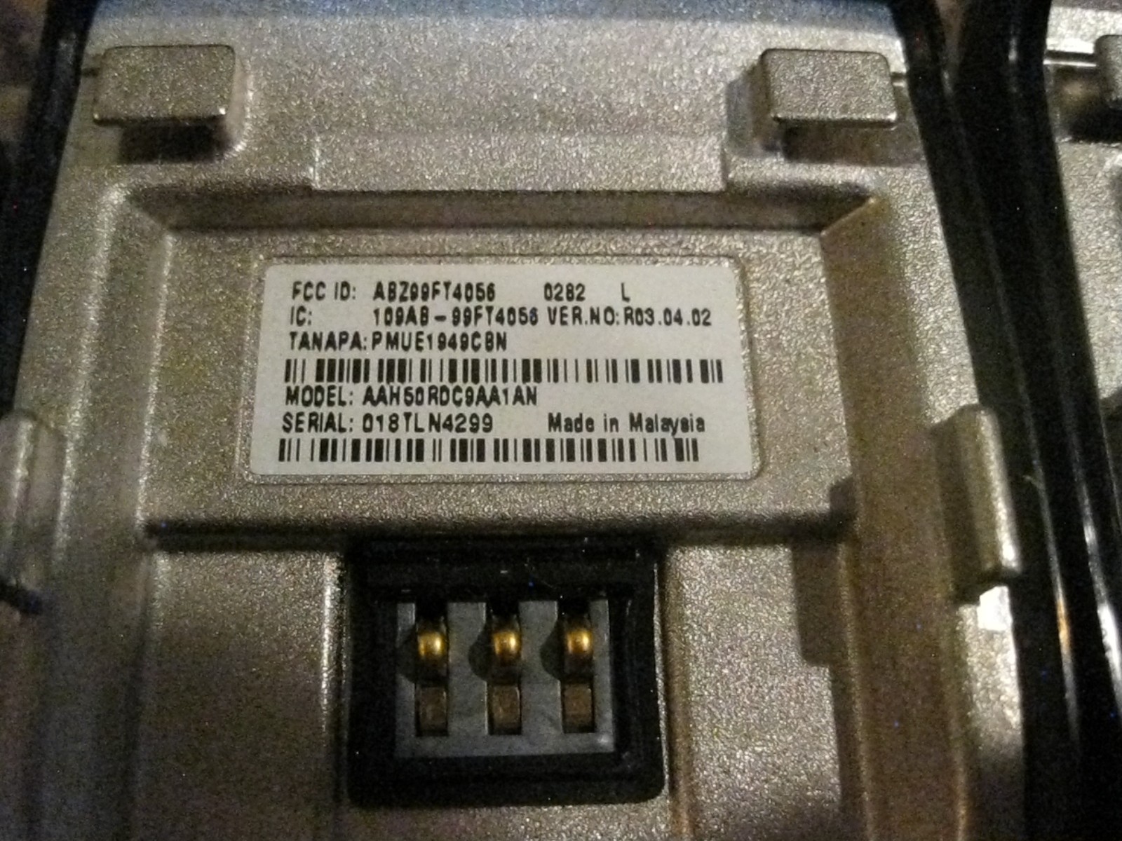 MOTOROLA CP200 AAH50RDC9AA1AN 438-470 UHF 4 CH Radio 4 Watts w/ Cgr (Lot#BP672)