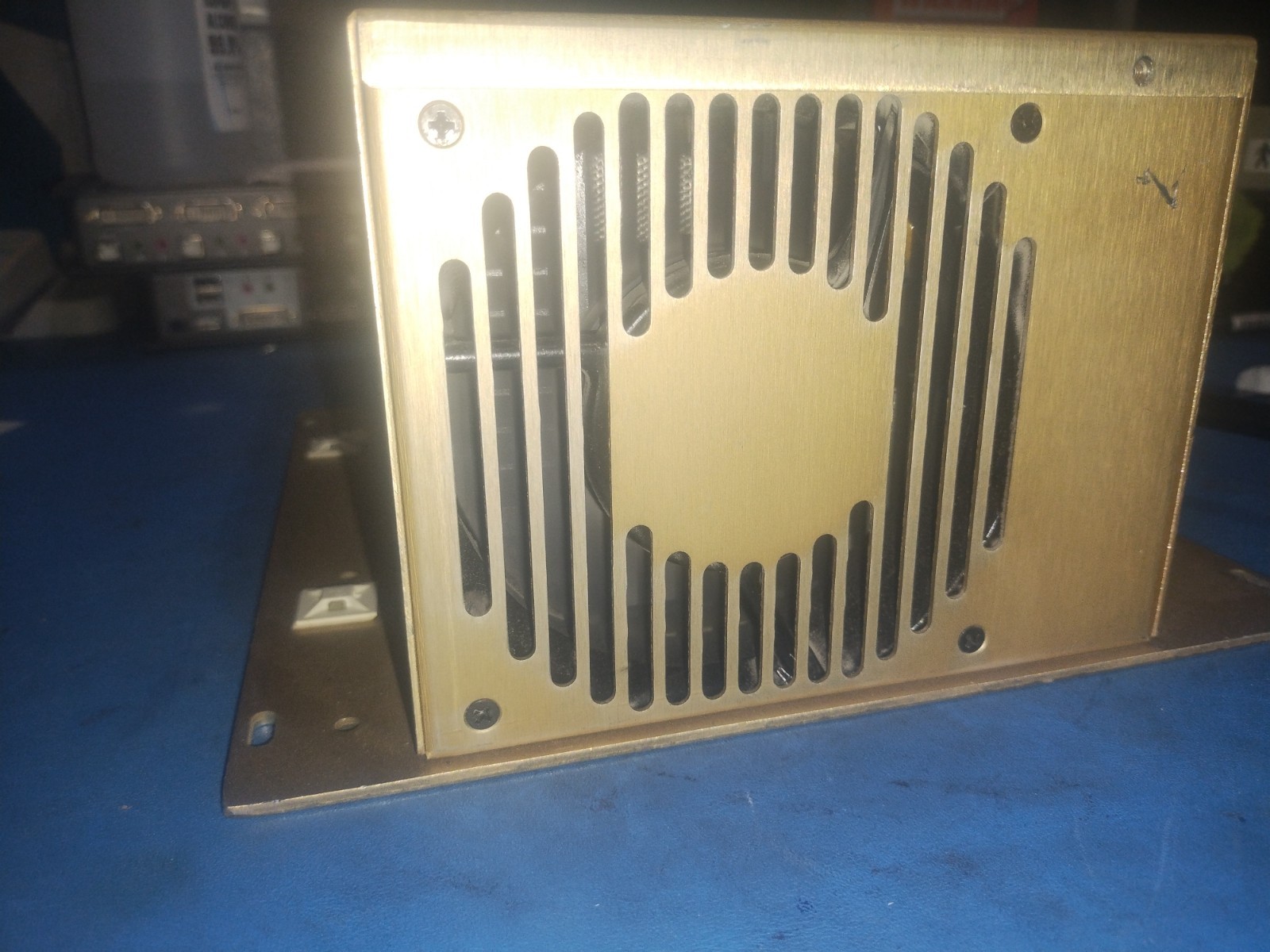 JDS UNIPHASE LASER POWER SUPPLY 2119U-020SLCBCC 100-240V MAX 15A 50/60HZ