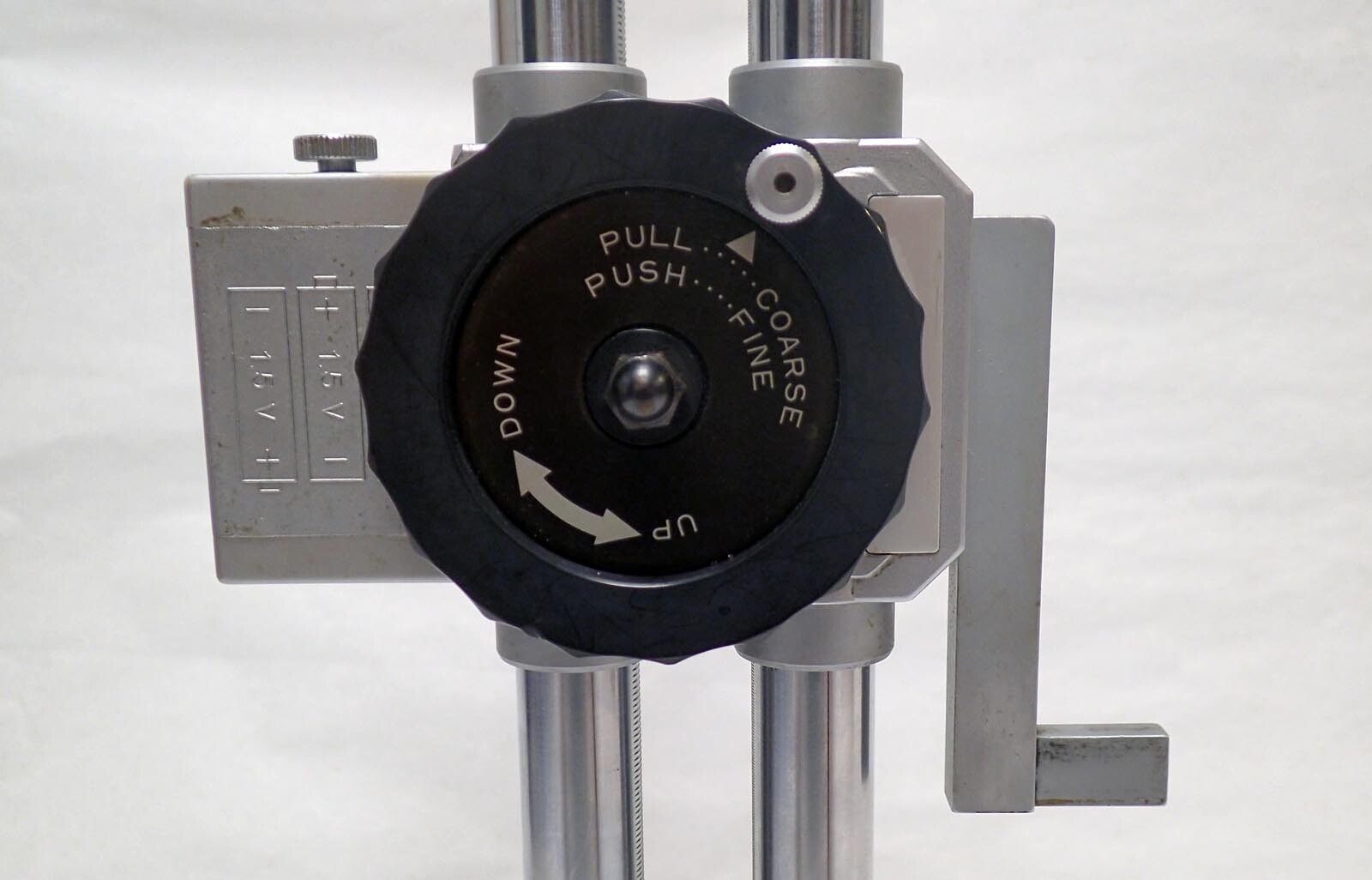 MITUTOYO 192-606 DIGIMATIC ELECTRONIC HEIGHT GAGE RANGE 18in, 450mm