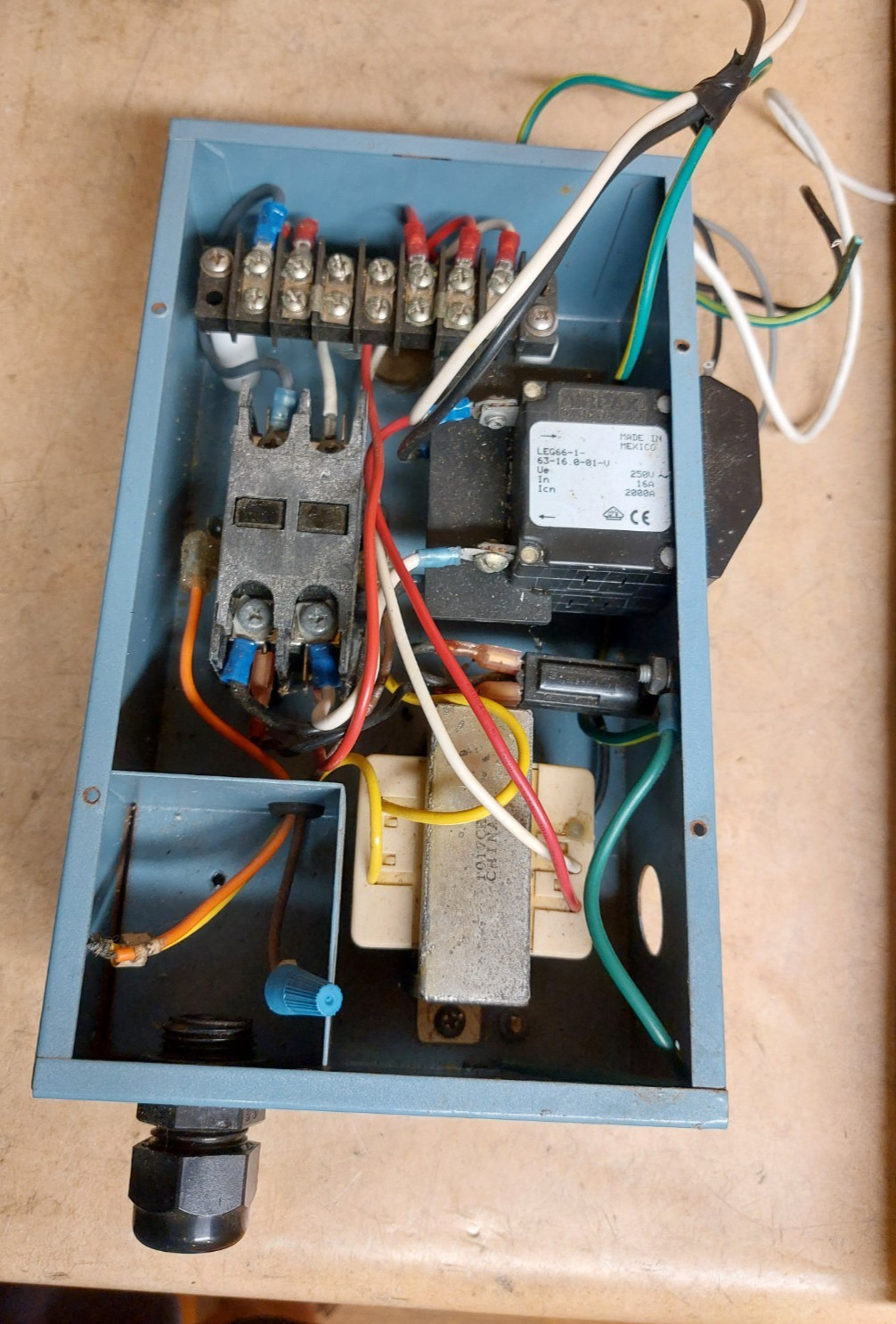 AIR TECHNIQUES VACUUM RELAY BOX 55110 115V 220V
