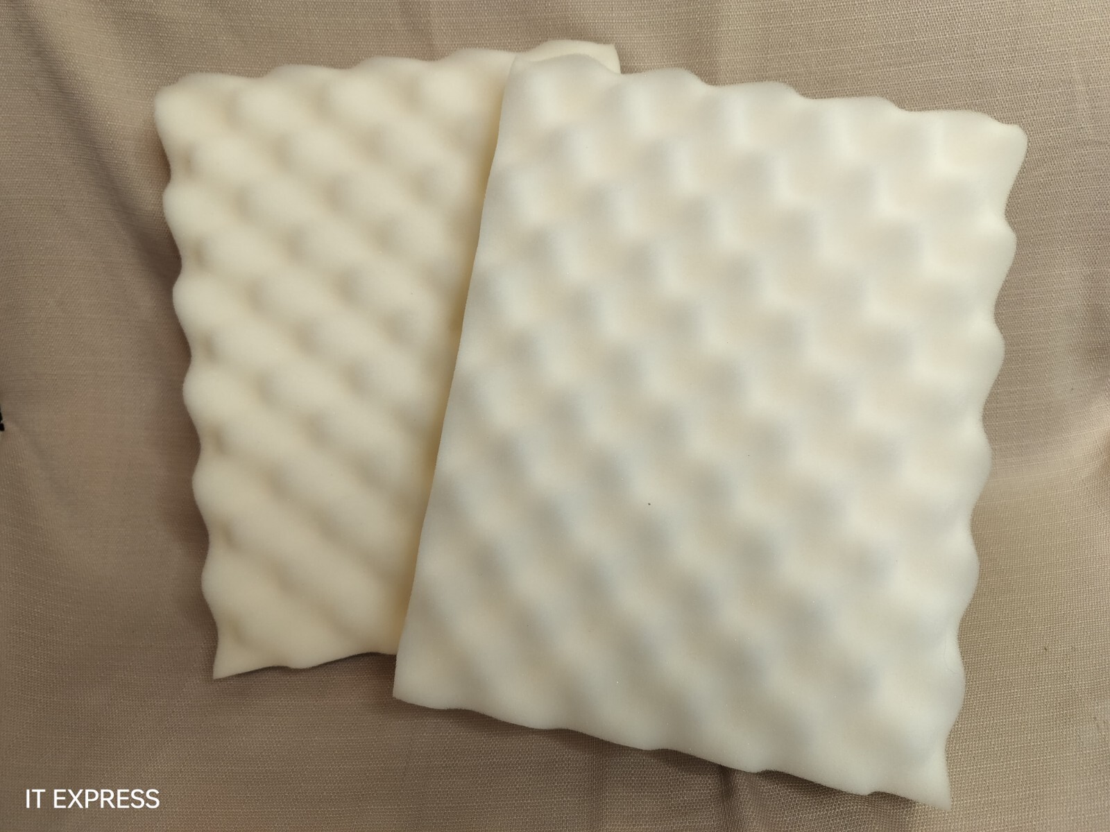 1X recycled foam packing shipping protection thick wave-cut cushion pad block