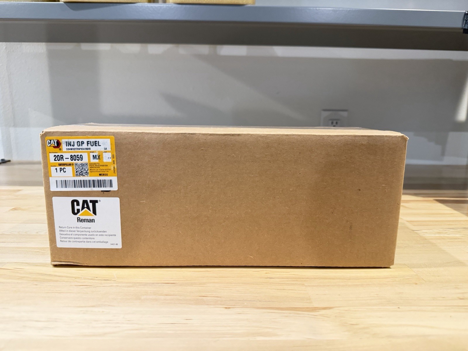 CAT 20R-8059 DIESEL INJECTOR (NEW FACTORY SEALED) FREE SHIPPING – GENUINE OEM