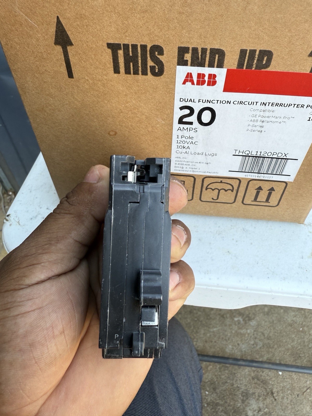 10PCS ABB GE THQL1120PDF 20A AFCI/ GFCI PLUG ON NEUTRAL (no pigtail wire)NEW