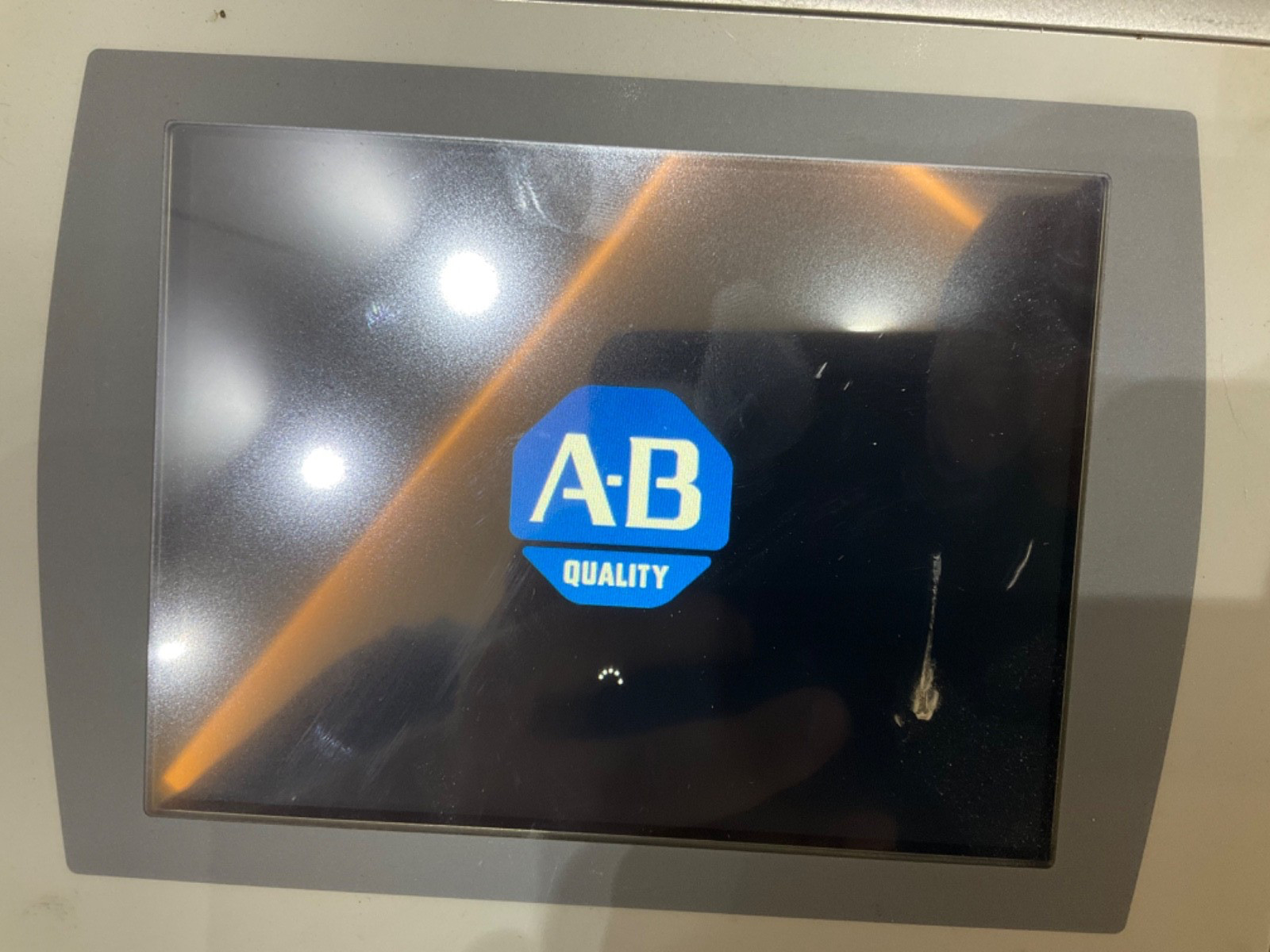 ALLEN BRADLEY 2711P-T7C22D9P SER B PANEL VIEW PLUS 7 GRAPHIC TERMINAL INTERFACE