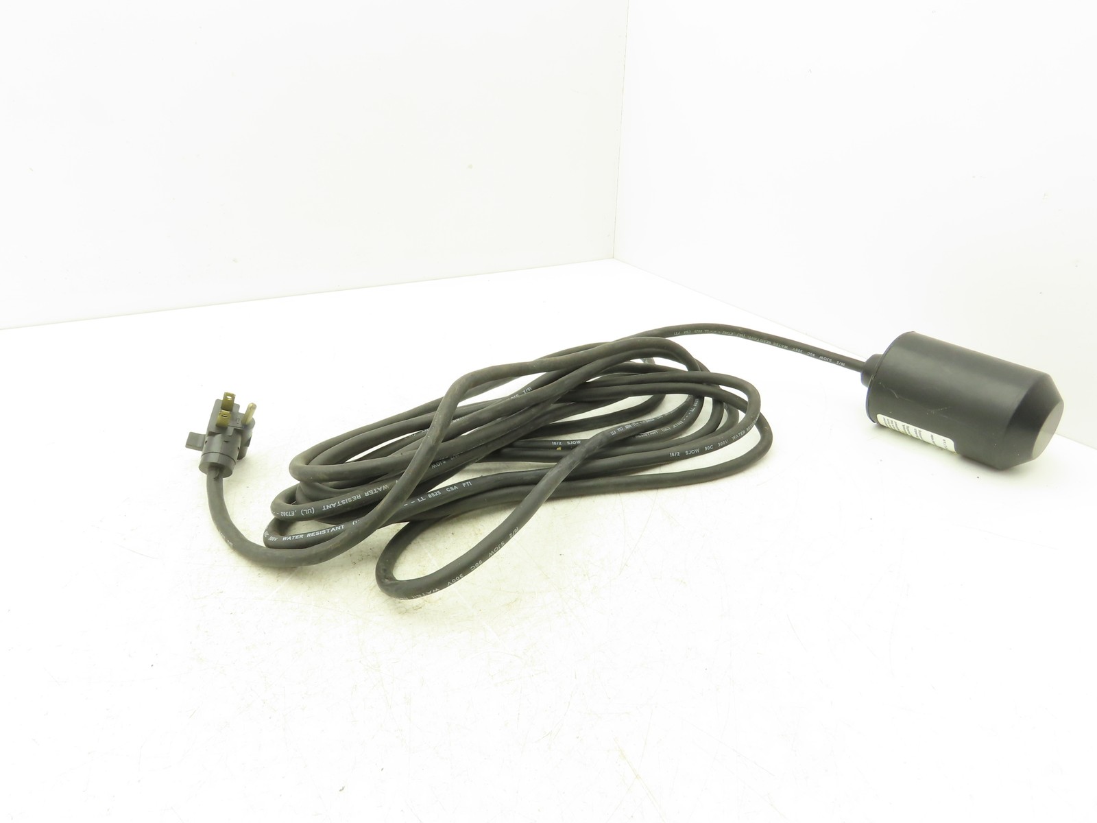 MDI GF10W20F1 Mechanical Float Switch 120VAC 20′ Cord Pump Duty Normally Open
