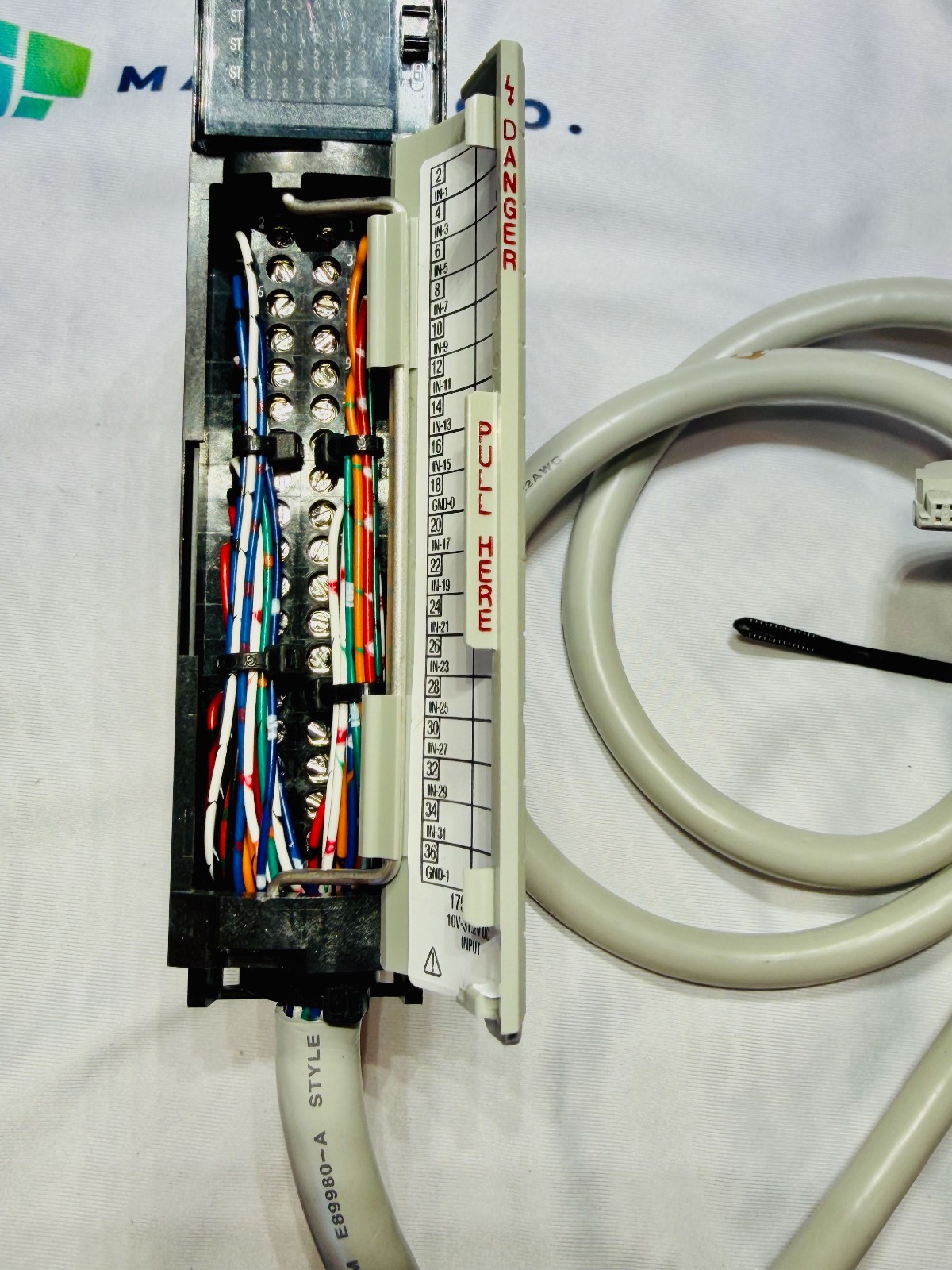 Allen-Bradley ControlLogix 1756-IB32 32 Point Digital Input Module 24VDC ACABLE