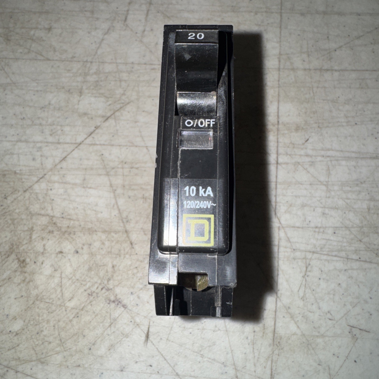 Square D QO 20 Amp Single-Pole Circuit Breaker(QO120CP) NEW