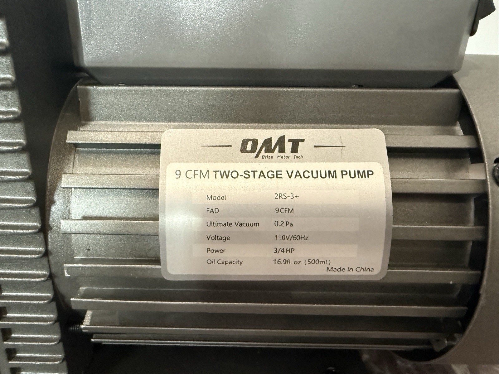 OMT 9 CFM Two-Stage Vacuum Pump 3/4 HP 110V (Model: 2RS-3+)