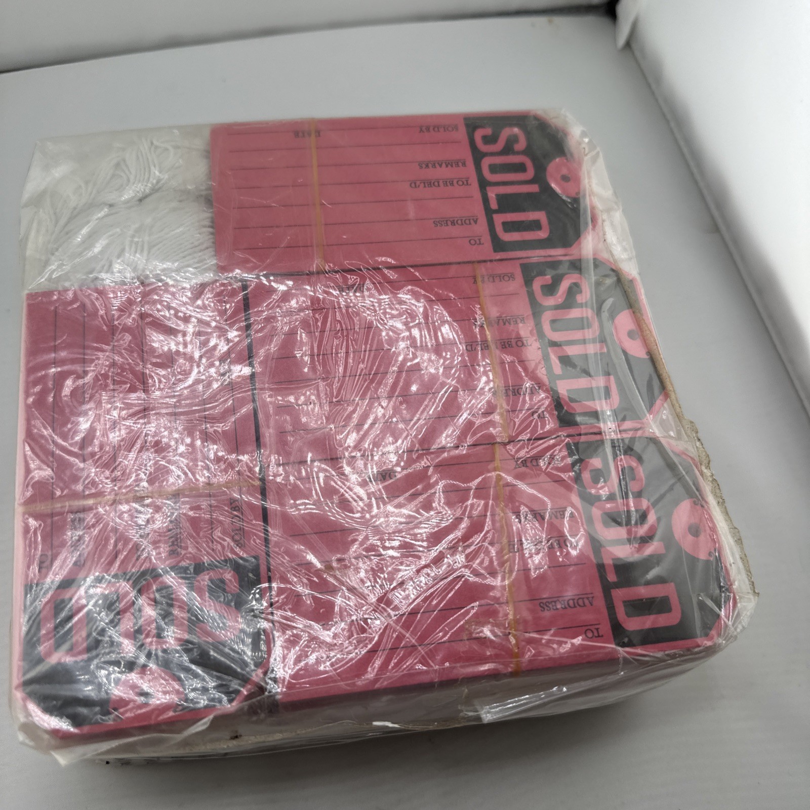Sold Tags 800 Pack Red Paper Sold Tags with Nylon String | 4.72 x 2.36 Inches…