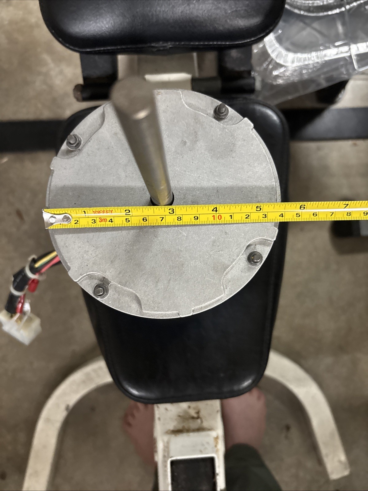 1 HP 115v/230v 50/60 Hz Fan Motor For a 4 Ton AC. See Pictures For Specs.