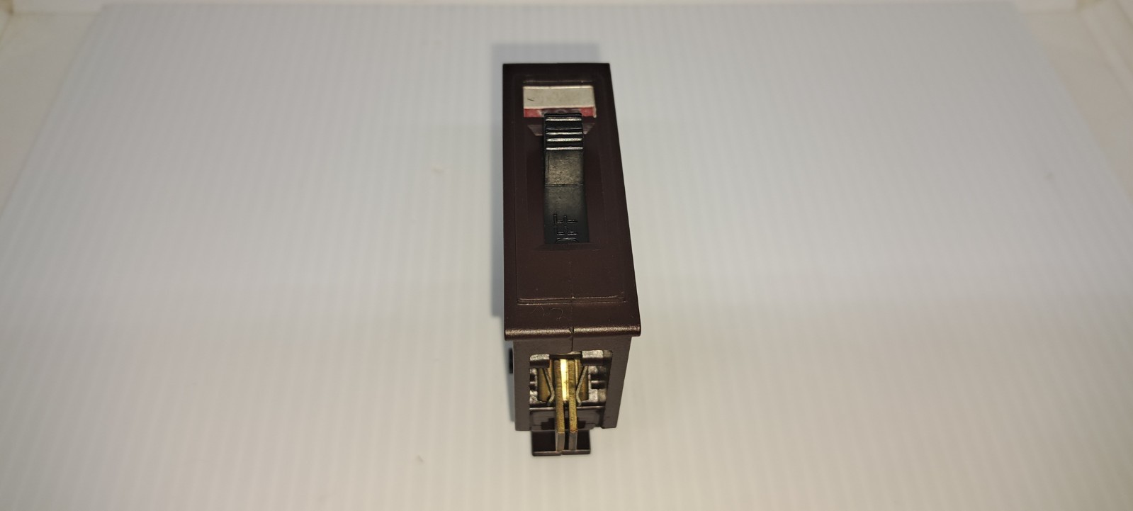 Wadsworth A20N 20 Amp 1 Pole 120V Circuit Breaker Metal Foot A20NI A120NI Flaw
