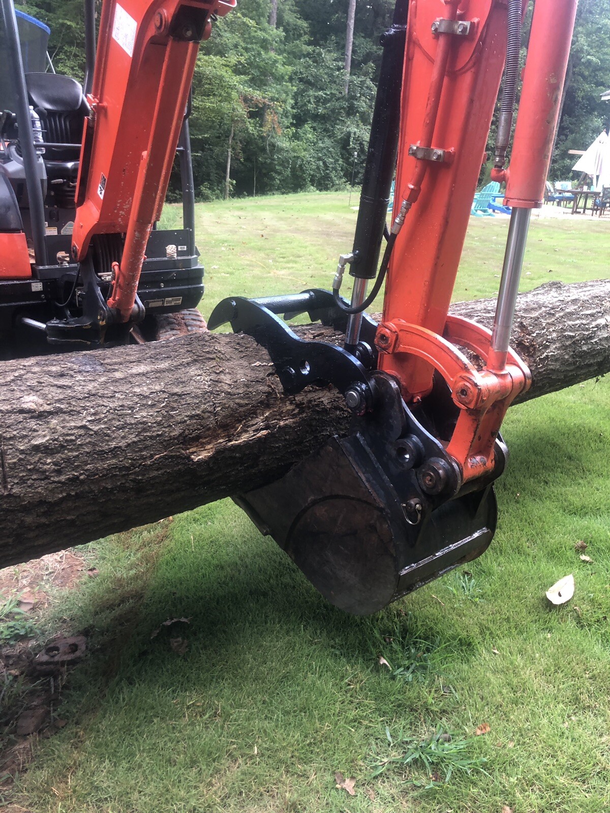 BLACK KUBOTA HYDRAULIC MINI EXCAVATOR THUMB KX71 KX91 KX121 U35 QUICK ATTACH