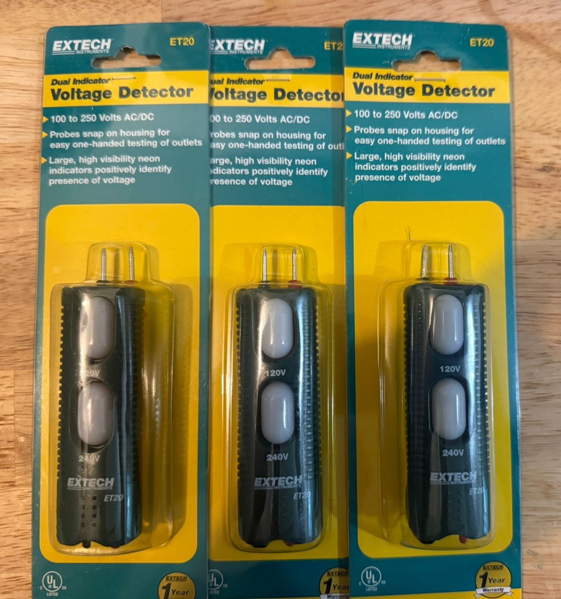 Extech ET20 Dual Voltage Detector lot of 3 NEW SEALED