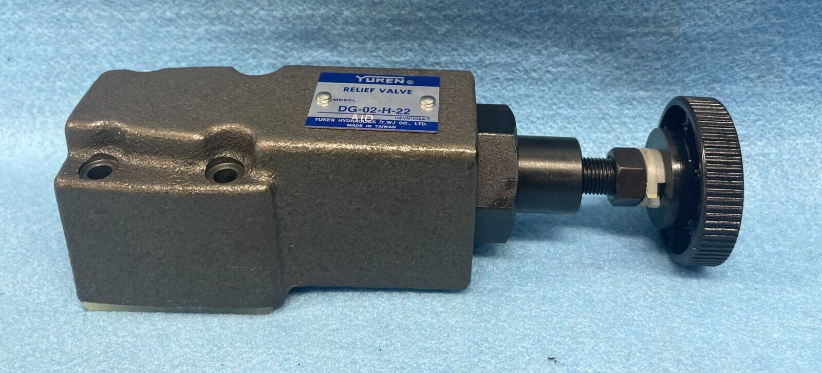 YUKEN PRESSURE RELIEF VALVE DG-02-H-22
