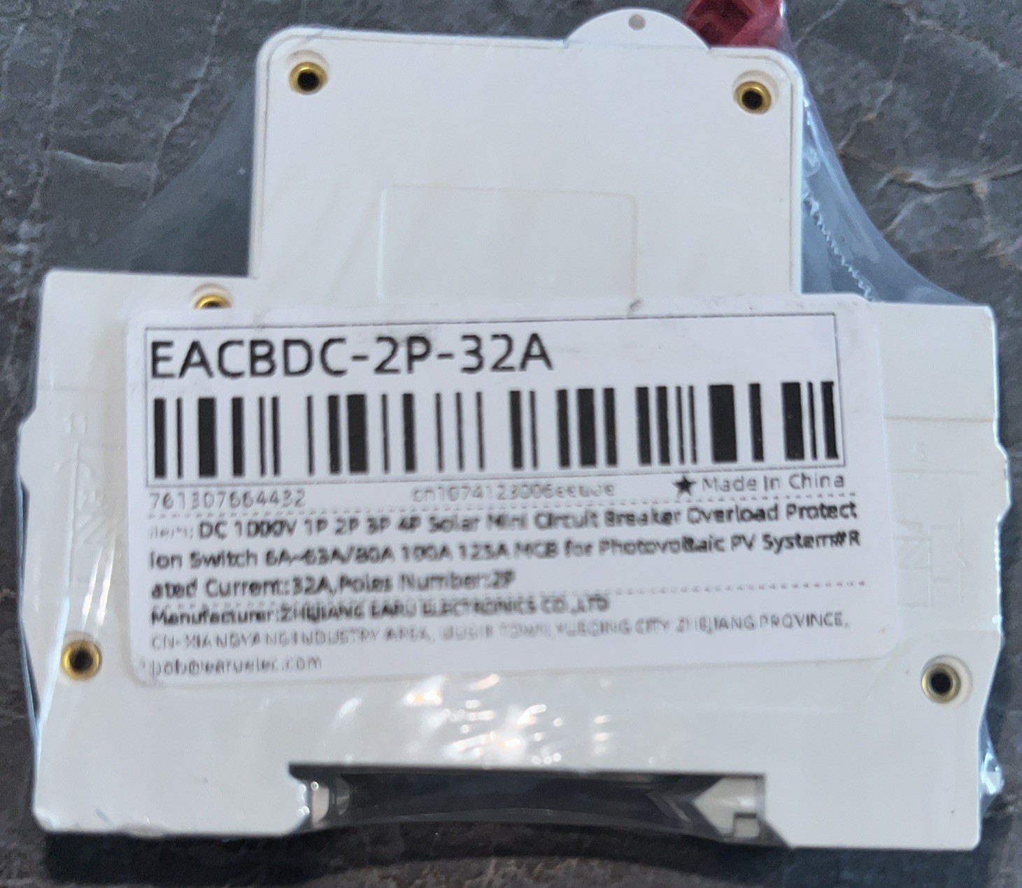 EARU 32A Double Pole Overload Protection Switch DC1000V Photovoltaic PV