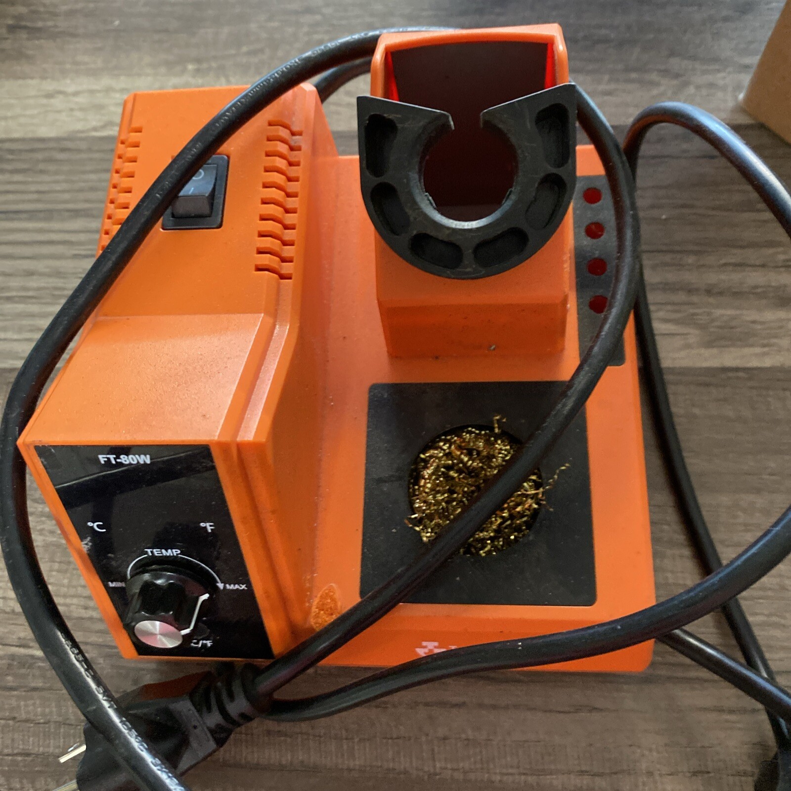 TOAUTO Soldering Station,80W Digital Solder Iron Station Read/T