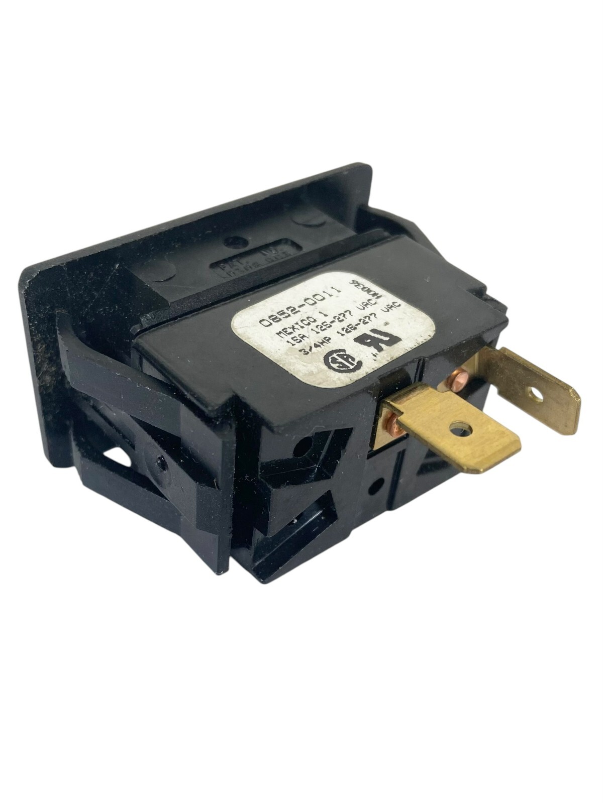 MCGILL 08520011 HD 15A ON-OFF SPST ROCKER SWITCH AUTO MARINE APPLIANCE NOS