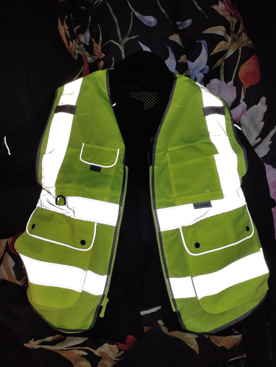 Reflective Safety Vest for Men & Women High Visibility Class 2 Vest with Pockets
