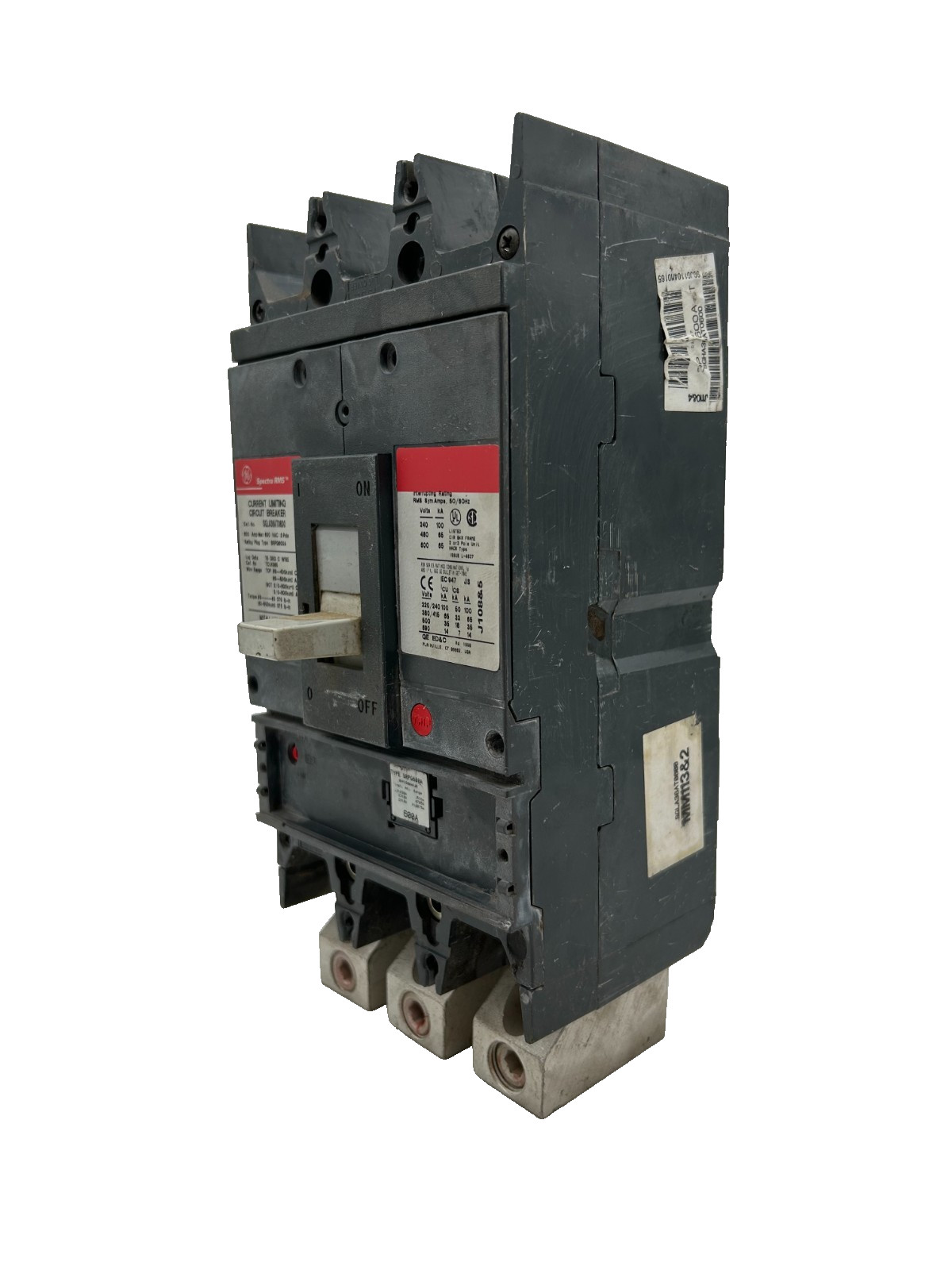 GE SGLA36AT0600 Spectra RMS Circuit Breaker 600A 3-Pole 600VAC