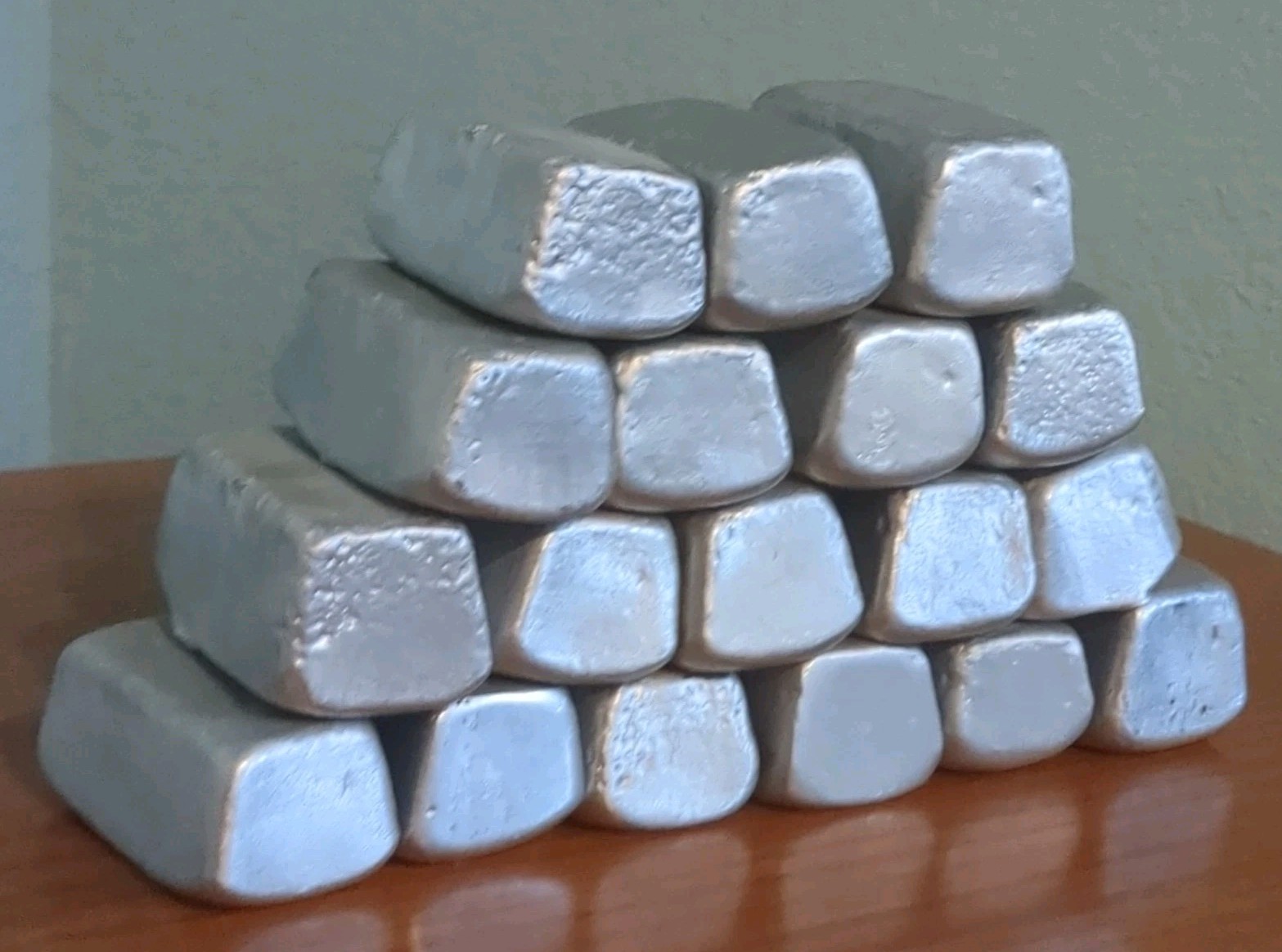 Lot Of 18 Aluminum ingots 10lbs