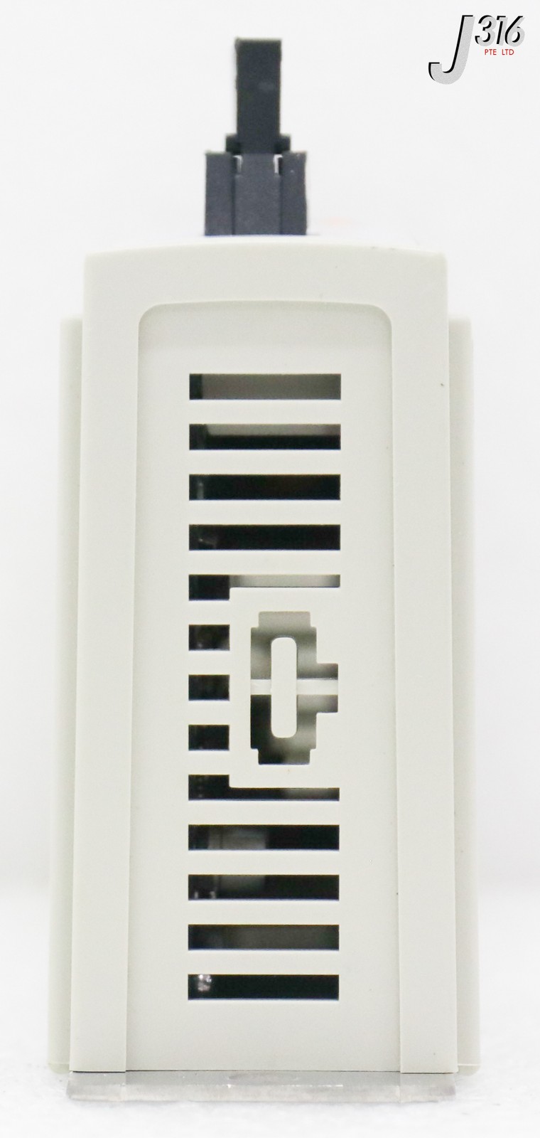 41122 IAI CORPORATION ROBO CYLINDER SERVO CONTROLLERS RCP2-CG-RSA-I-PM-0-15-SP