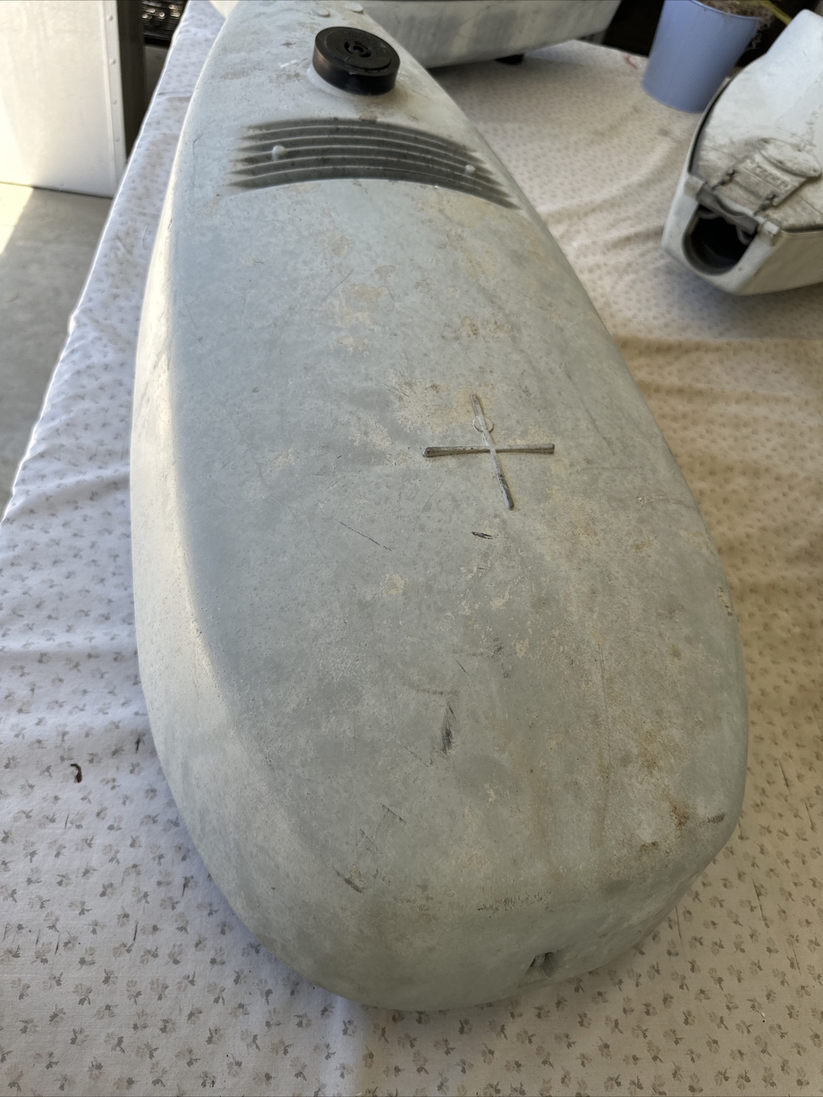 ITT Model 25-200w/250w High Pressure Sodium HPS Light Fixture. No Bulb Or Photo