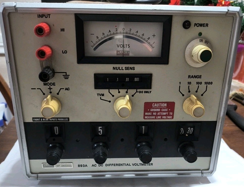 Fluke 893A AC-DC Differential Voltmeter – 1 Each