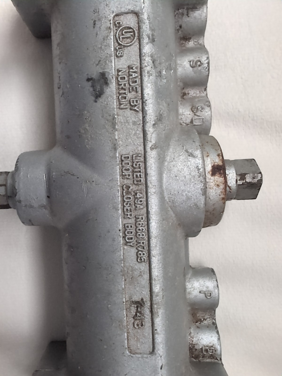 NORTON 149A R668R785 DOOR CLOSER BODY