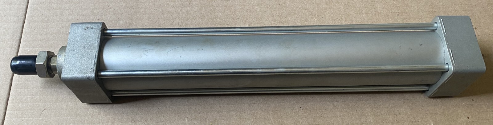 SMC MBB50-300 TIE-ROD CYLINDER – Double Acting – Single Rod 50 mm Bore – NOS