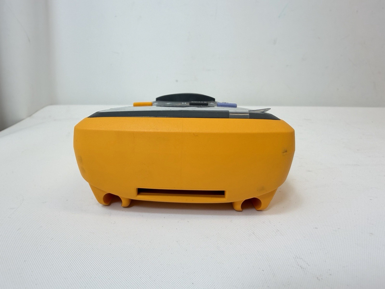 Fluke 15B+ Plus CAT III 600V Digital Multimeter (1000V/10A) – FAST SHIPPING