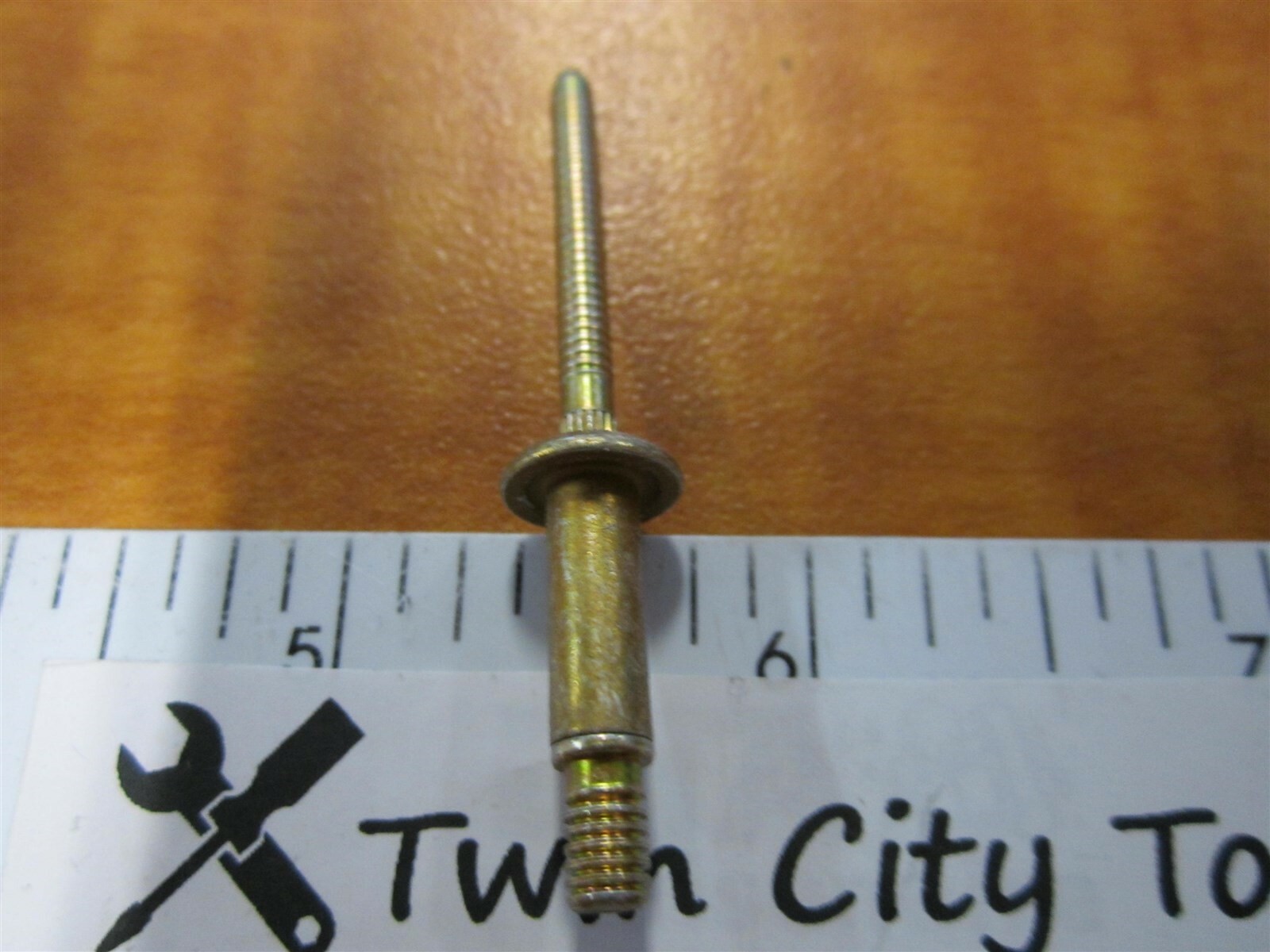 Lot Of 100 MAGNABULB MBP-R6-M5-PKT 3/16″ Blind Dome Rivets, Head Dia .385″