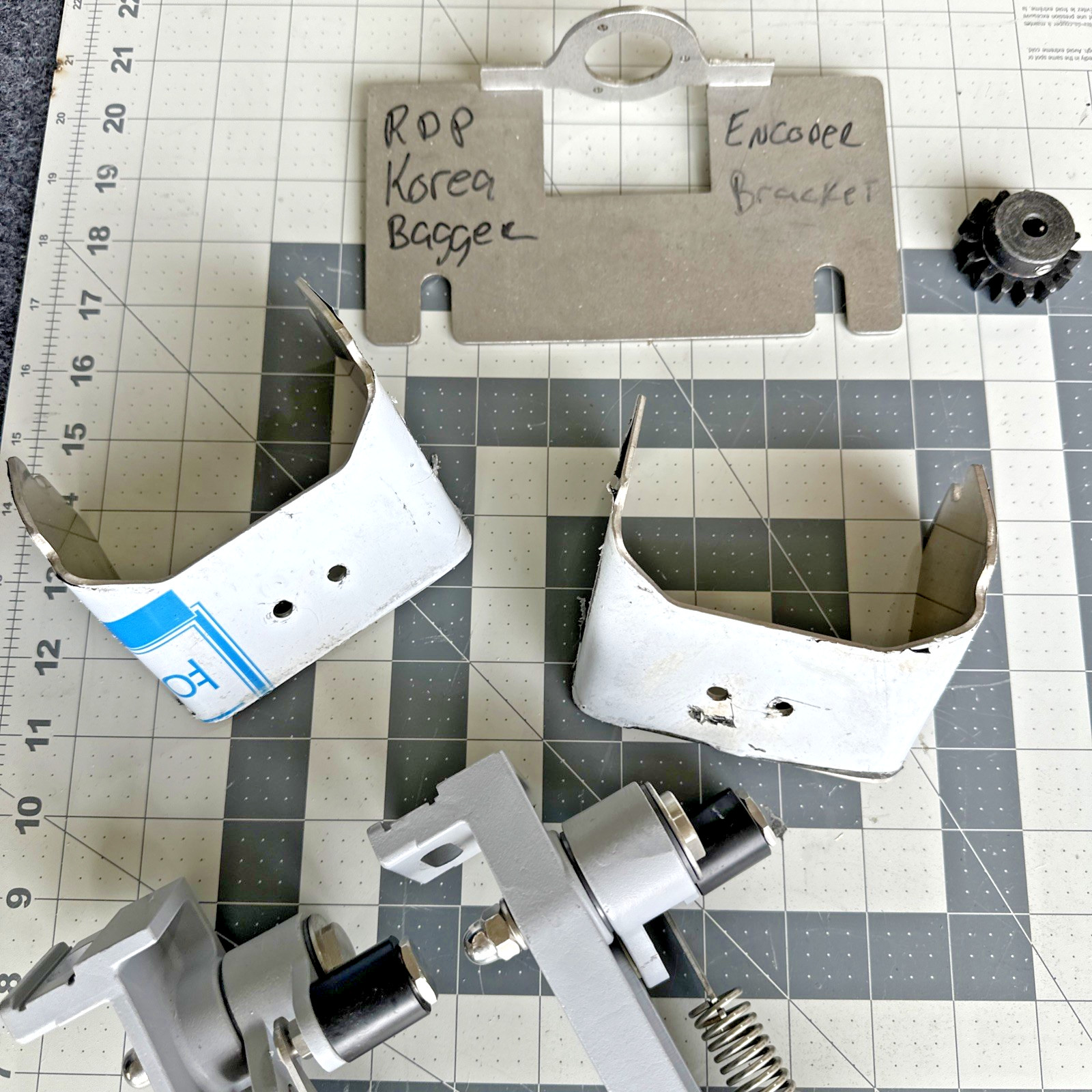 RDP 300 Korea Bagger Parts W/ Encoder Bracket Qty: 6 Parts As Shown New