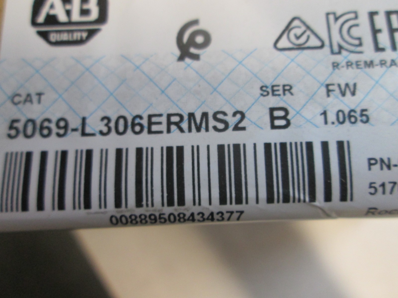 ALLEN BRADLEY 5069-L306ERMS2 FACTORY SEALED **NEW**