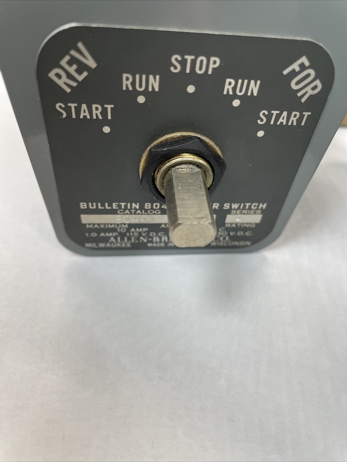 ALLEN BRADLEY 804-A3 MASTER SWITCH Start Run Stop Forward Reverse