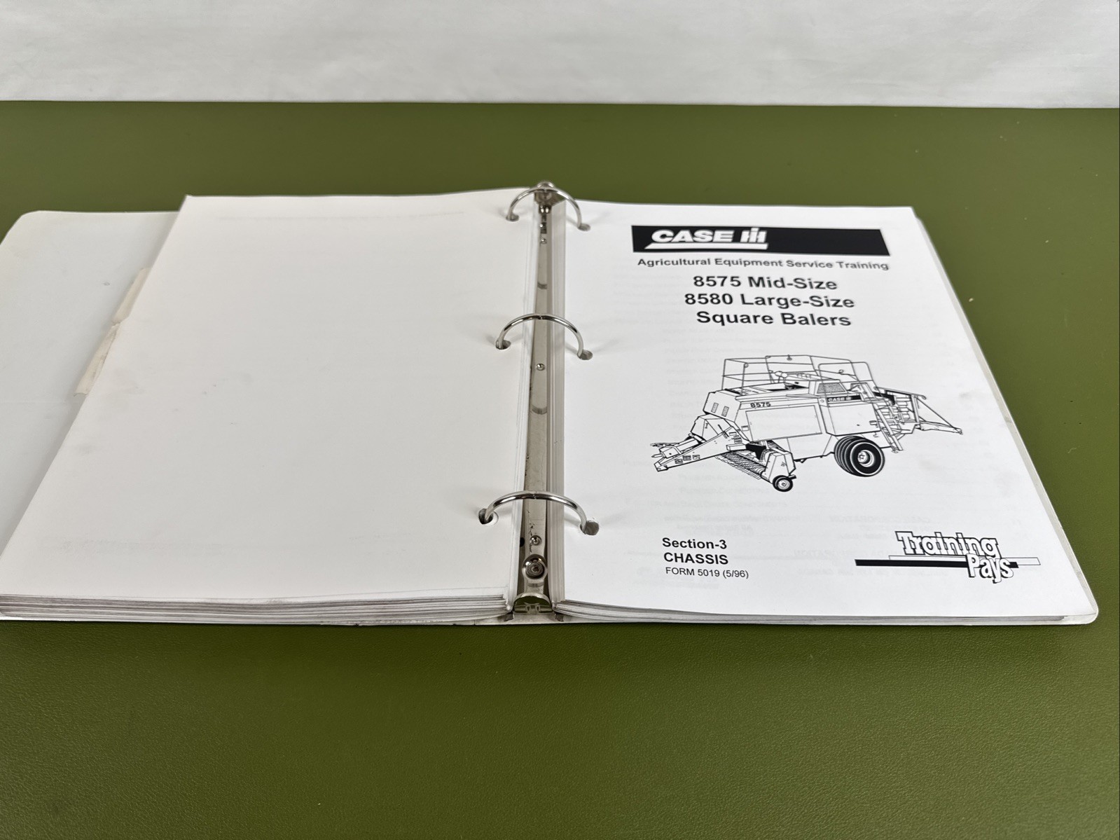 oem CASE IH 8500 Series, 8575 Mid-8580 Large Square Balers Training Manual