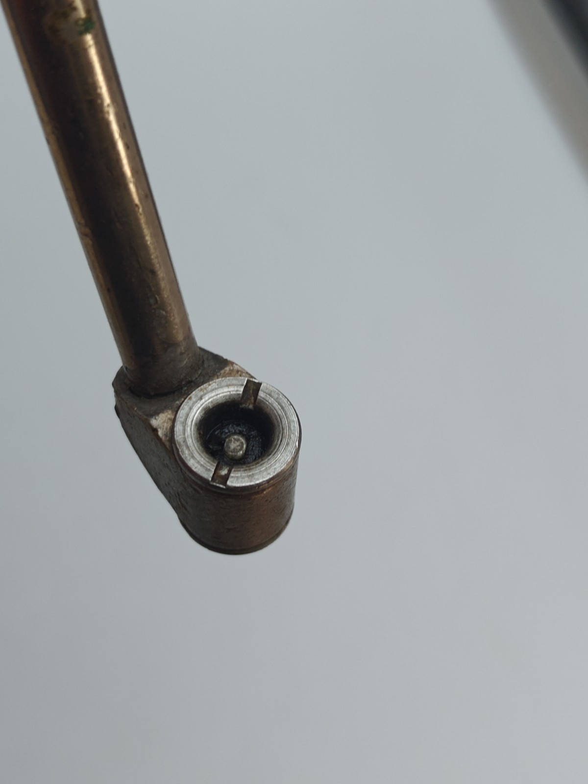 Ashcroft Carbonation Gauge 3″ Range: 0-110# Test Valve. Bridgeport Conn. U.S.A
