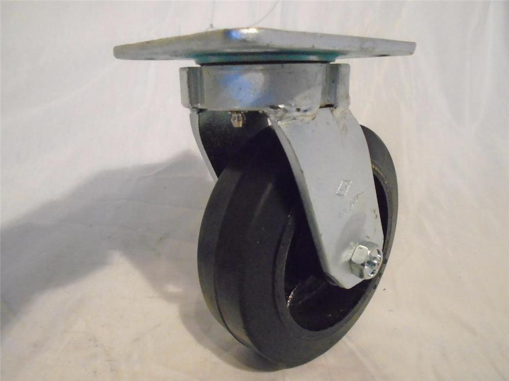 6″ x 2″ Swivel Caster Kingpinless Rubber Wheel on Steel Hub(2) Rigid (2)Tool Box